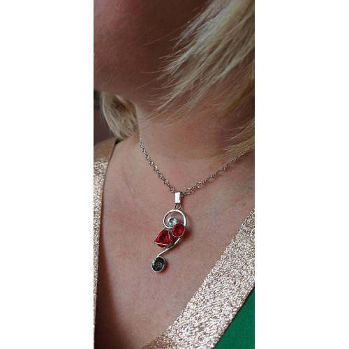 BOCCOLO Necklace Handmade - Chain 40 cm - Length 5 cm x 2 cm - Jewel of rhodium plated material.