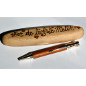 Houten Balpen van Rozenhout met Beukenhouten Pennendoos – Personaliseerbaar, Elegant Design, Parker Vulling, Lengte 13 cm