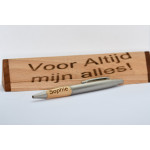 APOLLO set – Gepersonaliseerde houten balpen met Parker inktpatroon en lasergegraveerd doosje